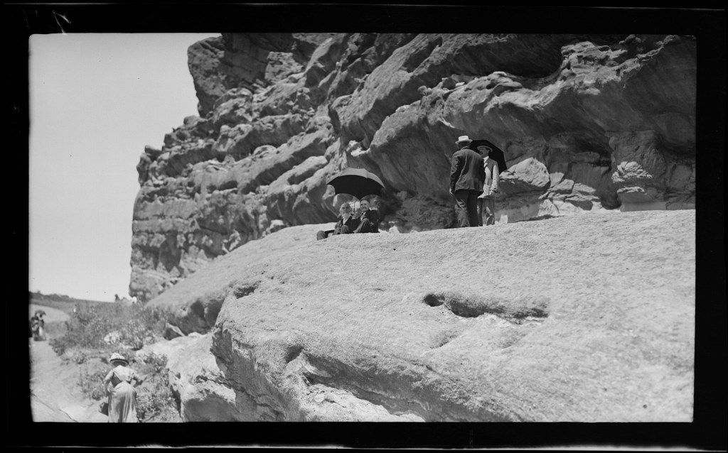 6j - 1911, June 18 - Resting At Park Of The Red Rocks (2) 1024x638