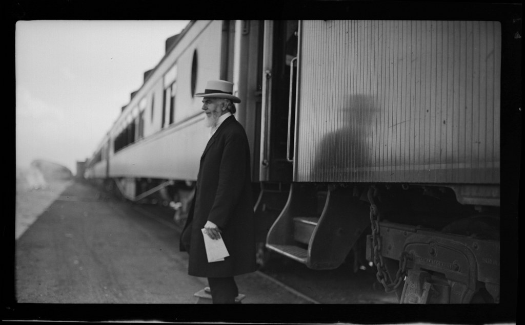 6t - 1911, June 15 - Disembarking From A Train - Wichita, KS (2) 1024x635