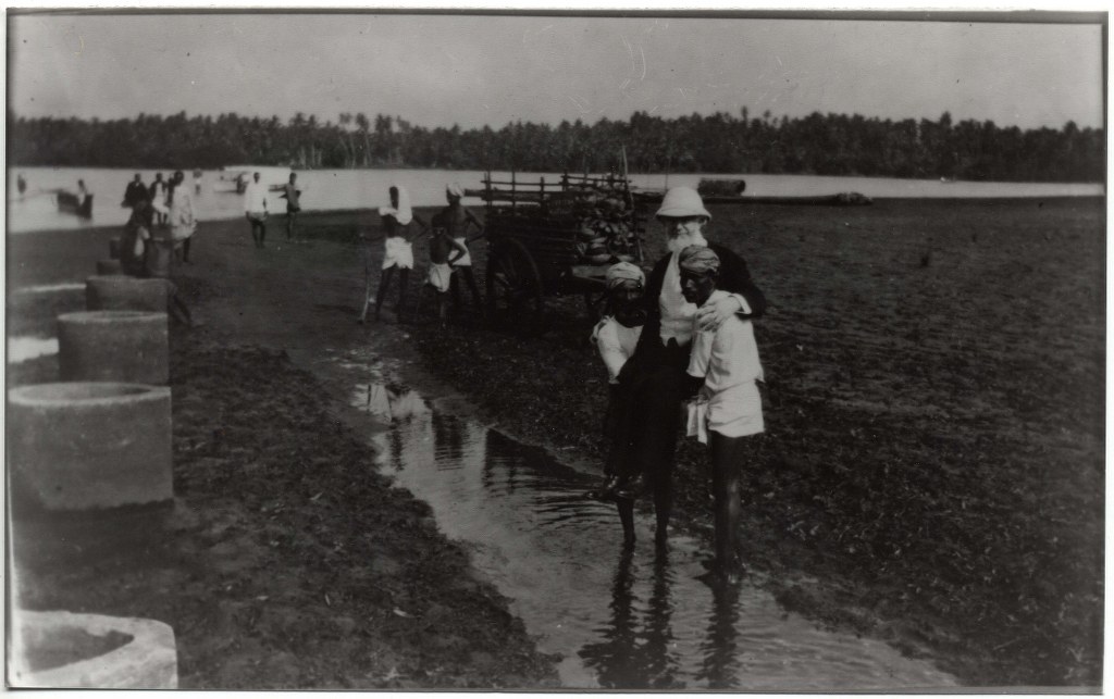 I68 - 1912, February 1 - Carried Onto Leper Island - Columbo, Ceylon 1024x643